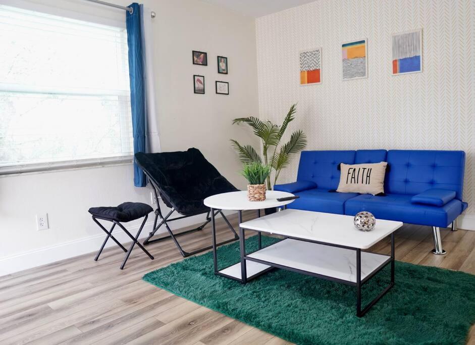 Jay'S Cozy Arts Apartment Tampa Exterior photo